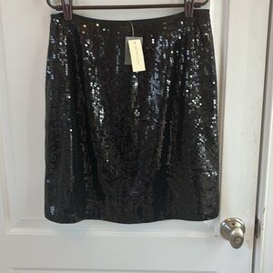 NWT and Taylor size 8 black sequin skirt